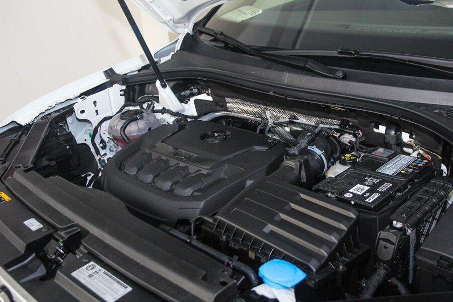 Volkswagen Tiguan Allspace 2.0L - Hình 20