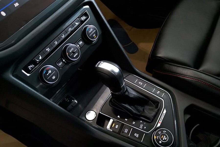 Volkswagen Tiguan Allspace 2.0L - Hình 21